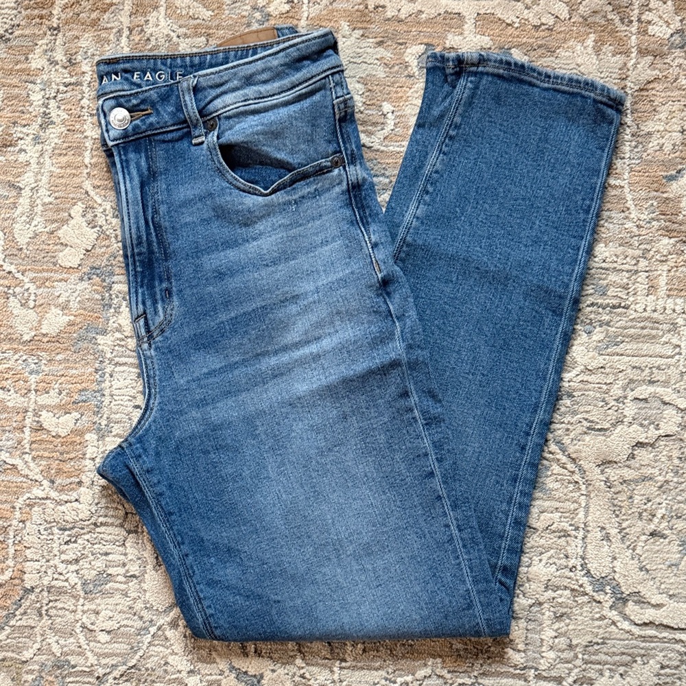 American Eagle Outfitters Blue Mom Jean